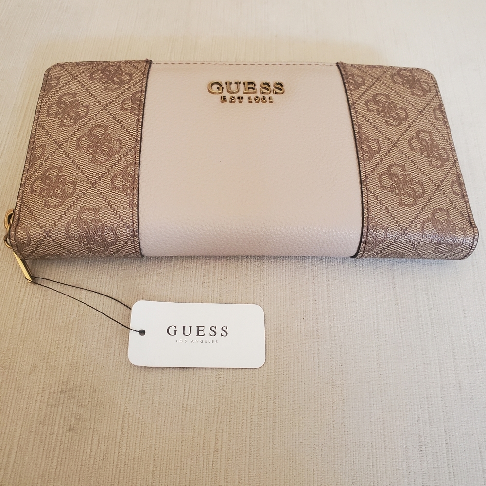 Brand New Guess Zip Around Wallet